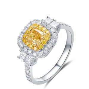 Delicate silver 925 ring luxurious material yellow simulated morganine 1…